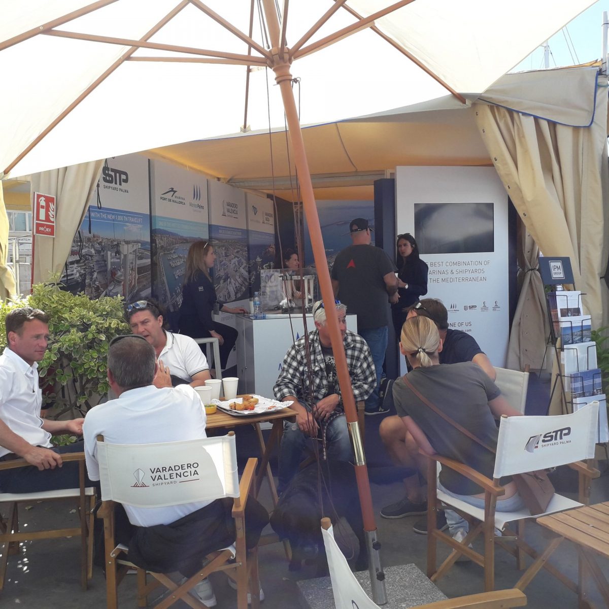 Marina Ibiza Palma Superyacht Show bar